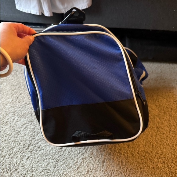 ADIDAS Duffel Bag - blue - Picture 4 of 11